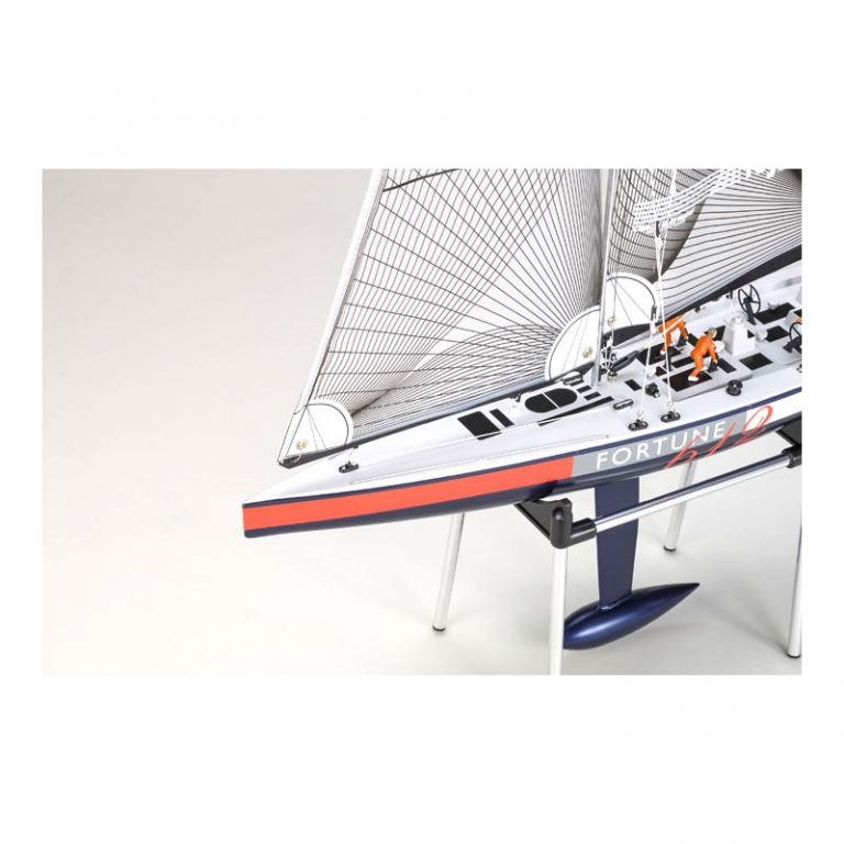 Voilier RC Fortune 612 III – Réplique America’s Cup 2000 – 612 Mm – Readyset 100% Monté – 2,4 GHz
